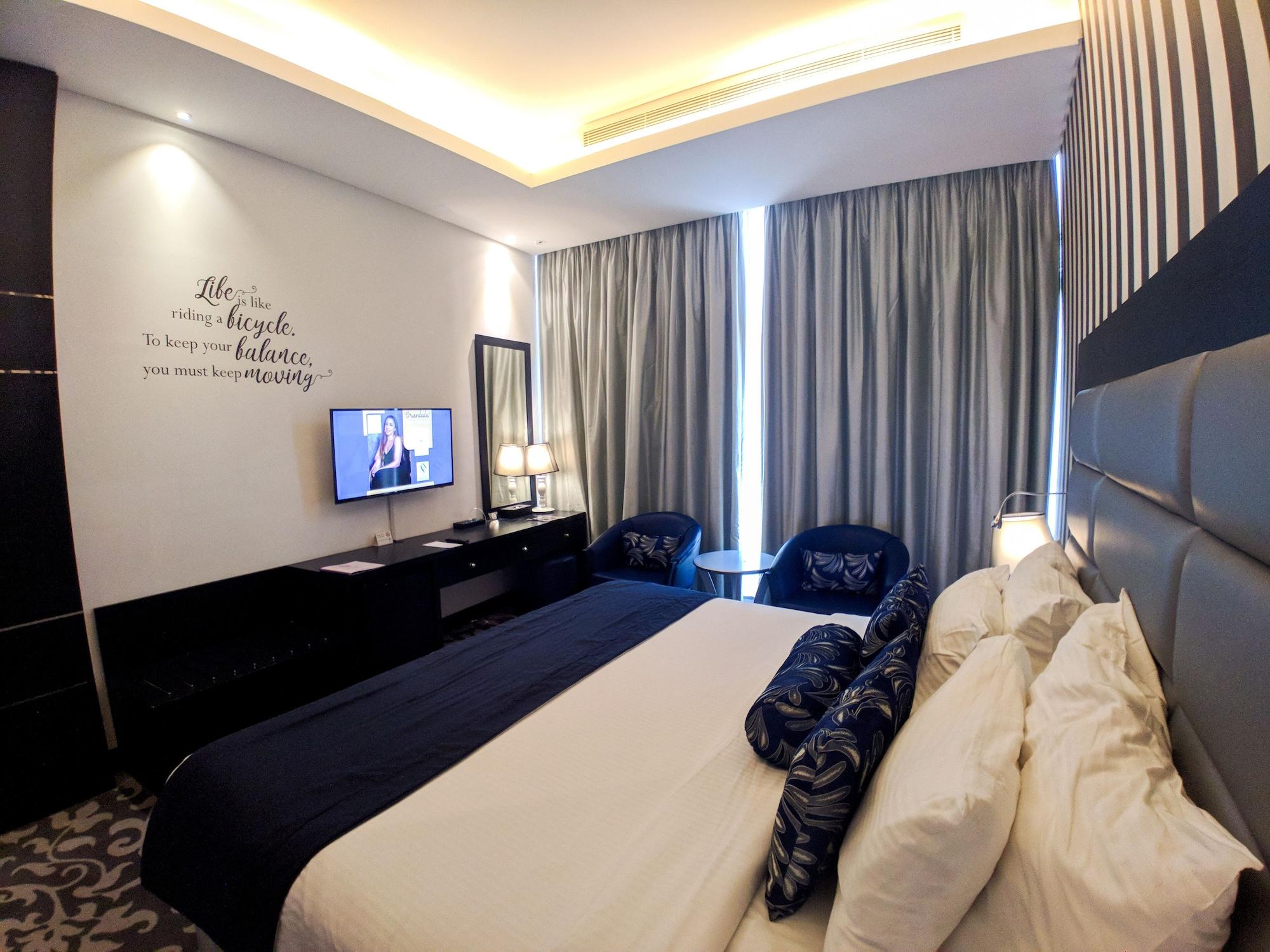 Signature 1 Hotel Tecom Dubai Dış mekan fotoğraf