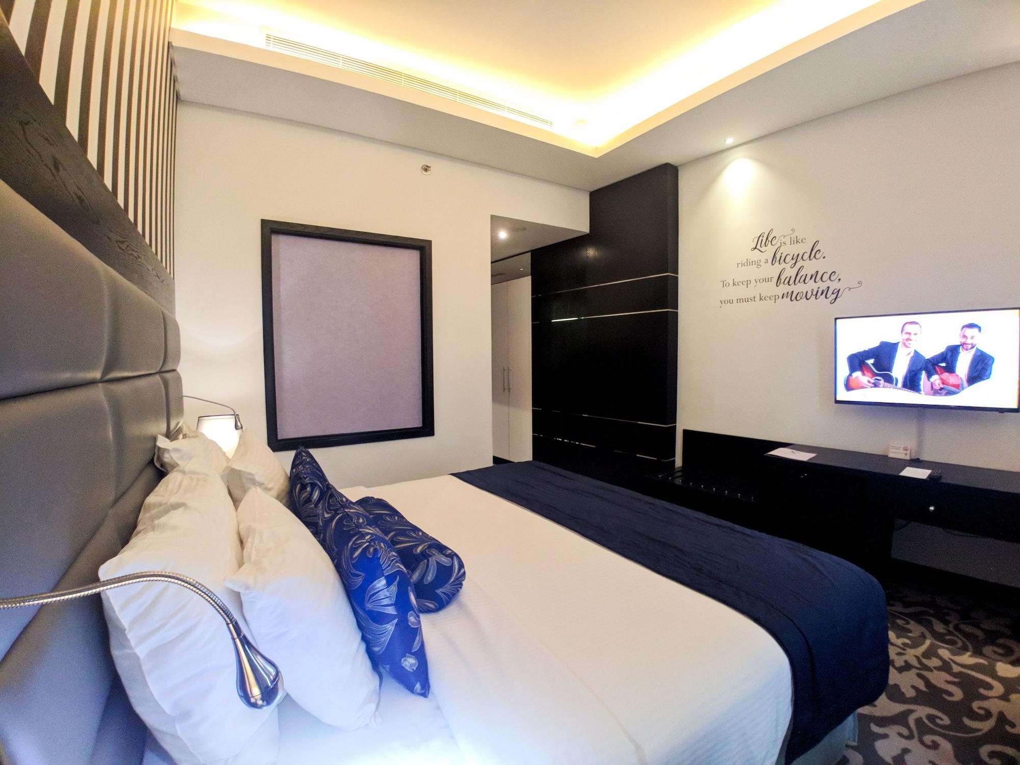 Signature 1 Hotel Tecom Dubai Dış mekan fotoğraf