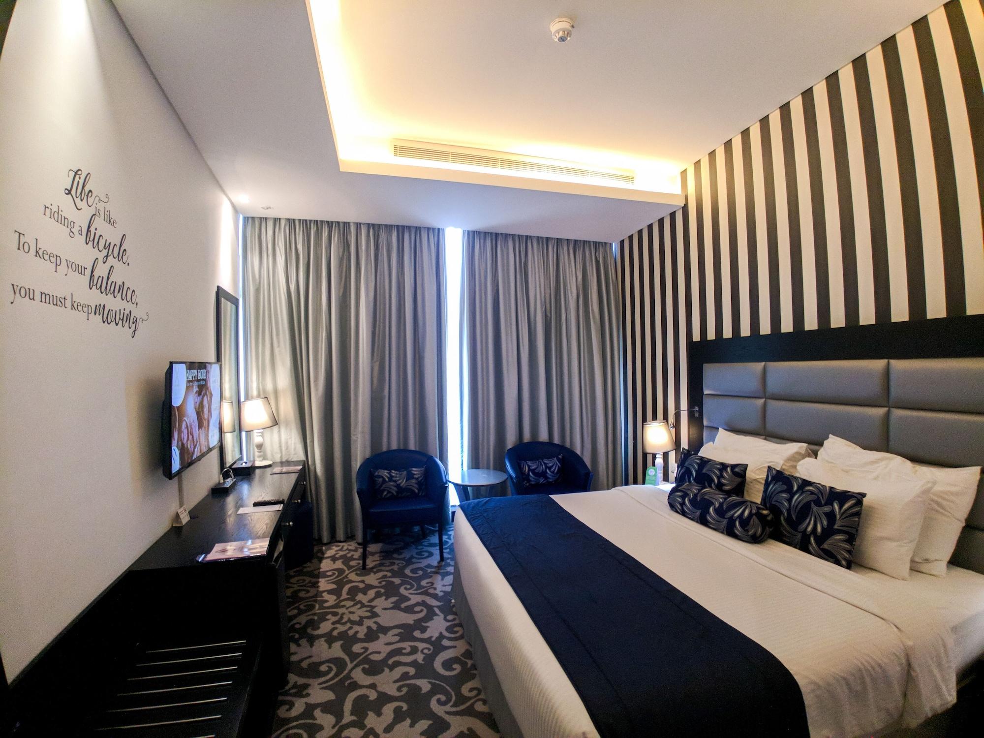 Signature 1 Hotel Tecom Dubai Dış mekan fotoğraf