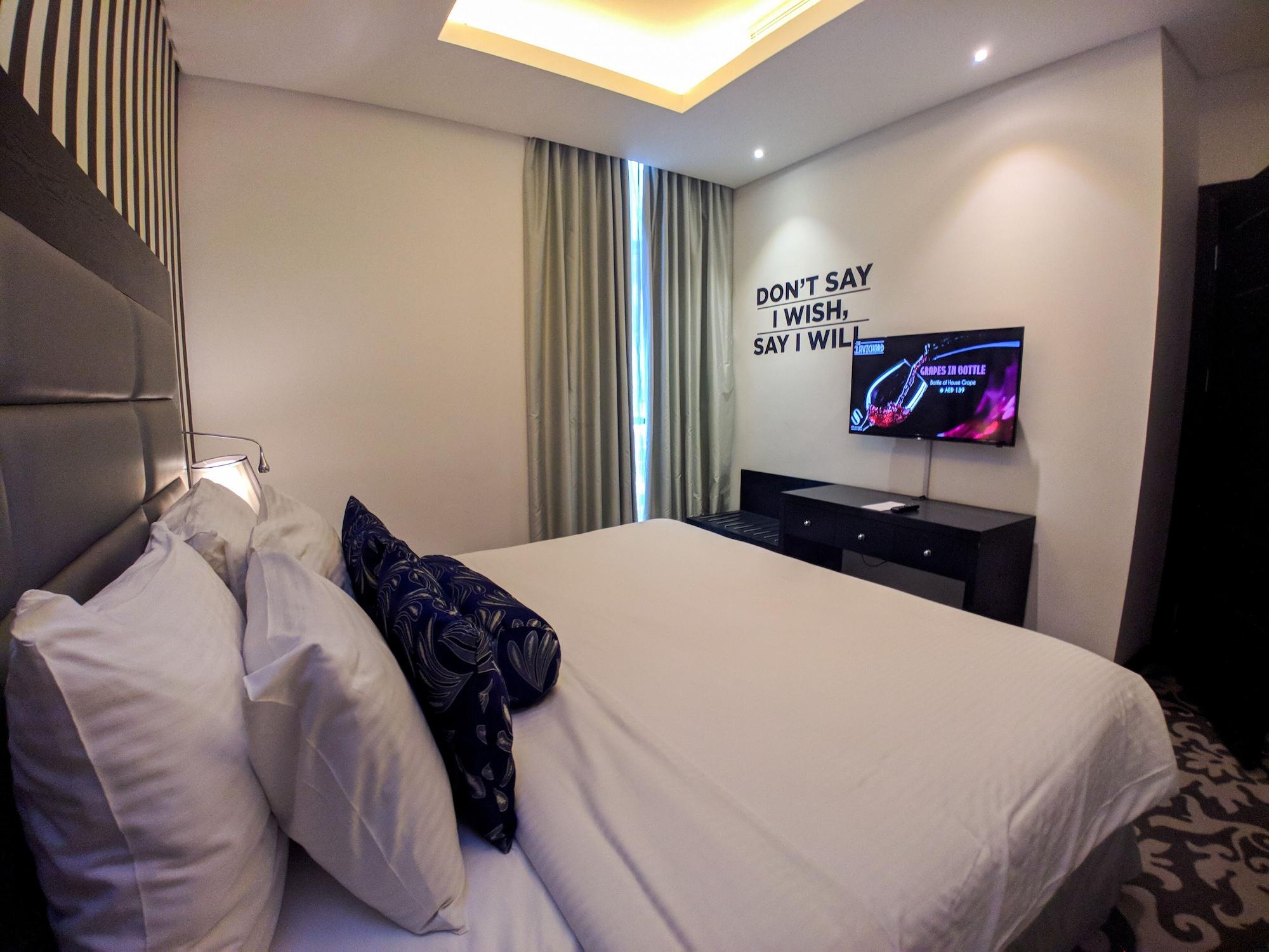 Signature 1 Hotel Tecom Dubai Dış mekan fotoğraf