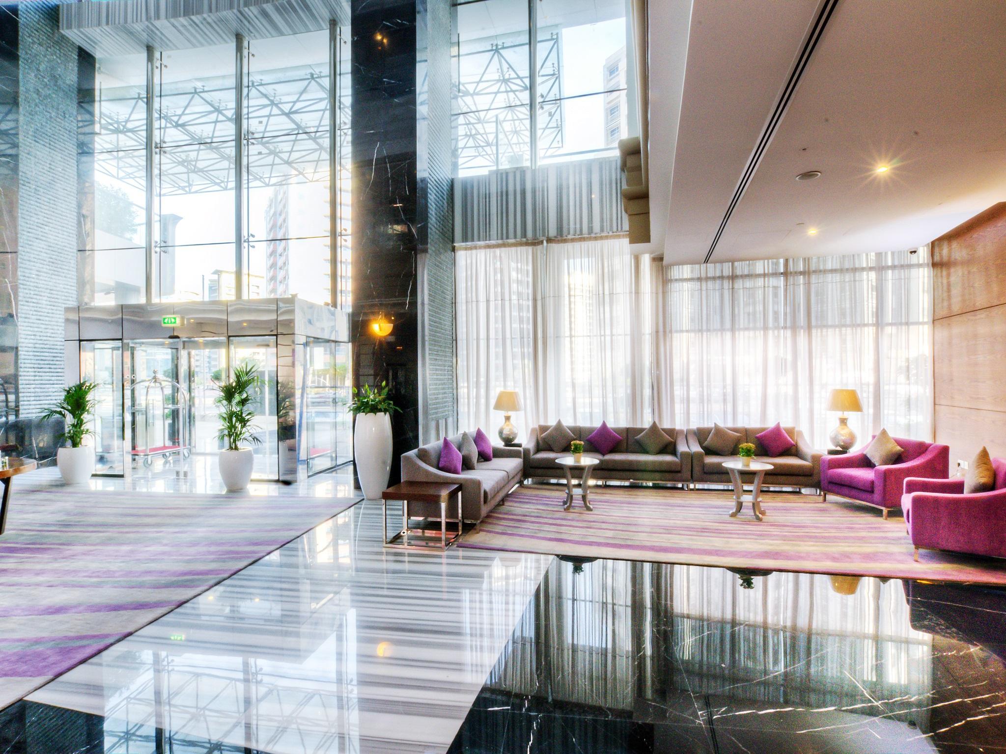 Signature 1 Hotel Tecom Dubai Dış mekan fotoğraf