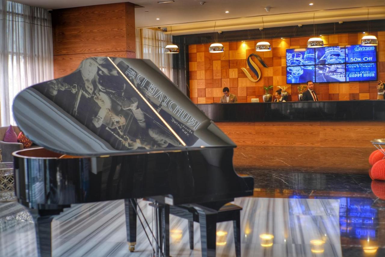 Signature 1 Hotel Tecom Dubai Dış mekan fotoğraf